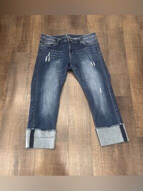 KUT FROM THE KLOTH Cameron Straight Leg Distressed Capri Size 14
